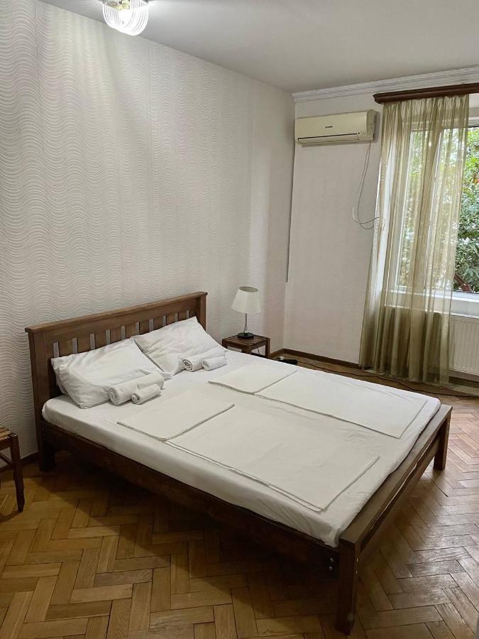 Guest House Zemeli Tbilisi Exteriör bild