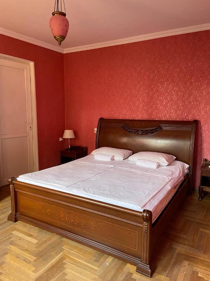 Guest House Zemeli Tbilisi Exteriör bild