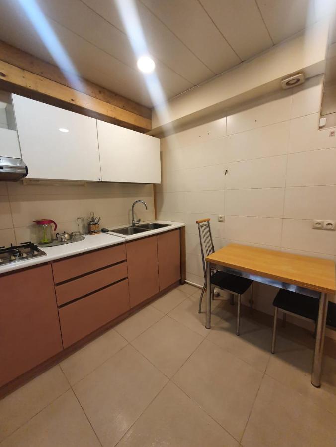 Guest House Zemeli Tbilisi Exteriör bild