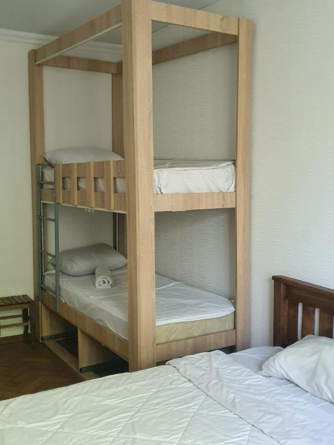 Guest House Zemeli Tbilisi Exteriör bild
