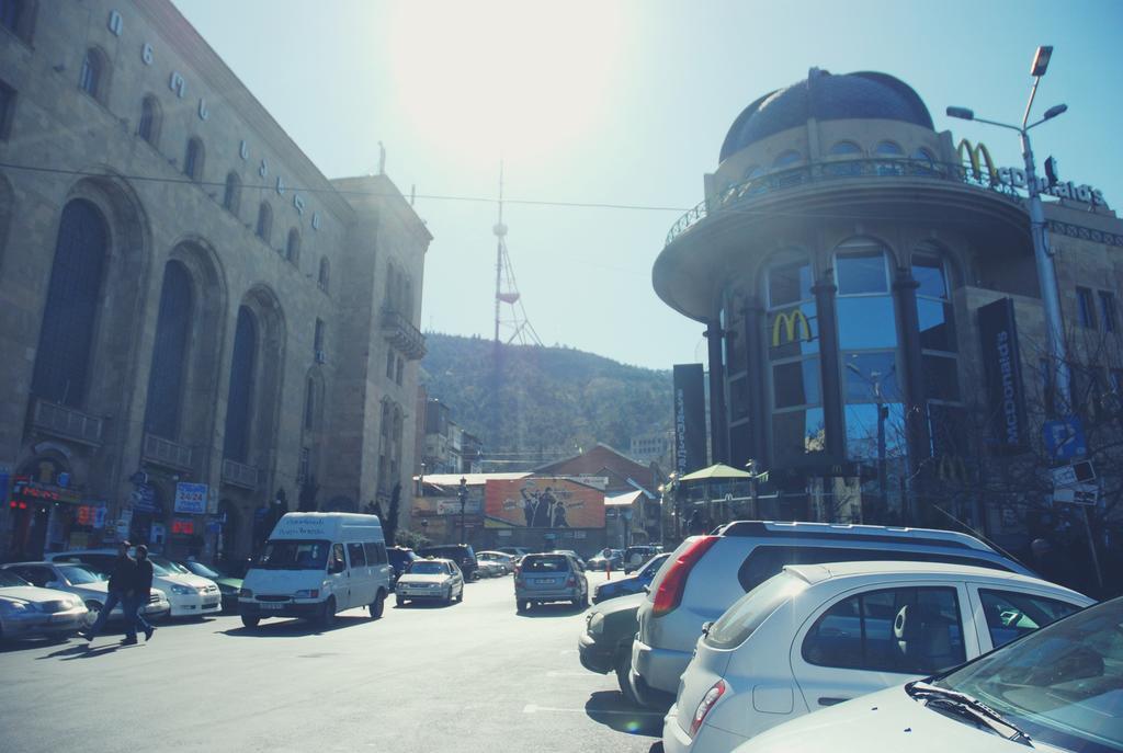 Guest House Zemeli Tbilisi Exteriör bild