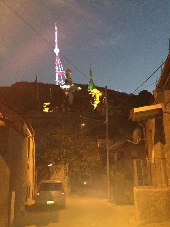 Guest House Zemeli Tbilisi Exteriör bild