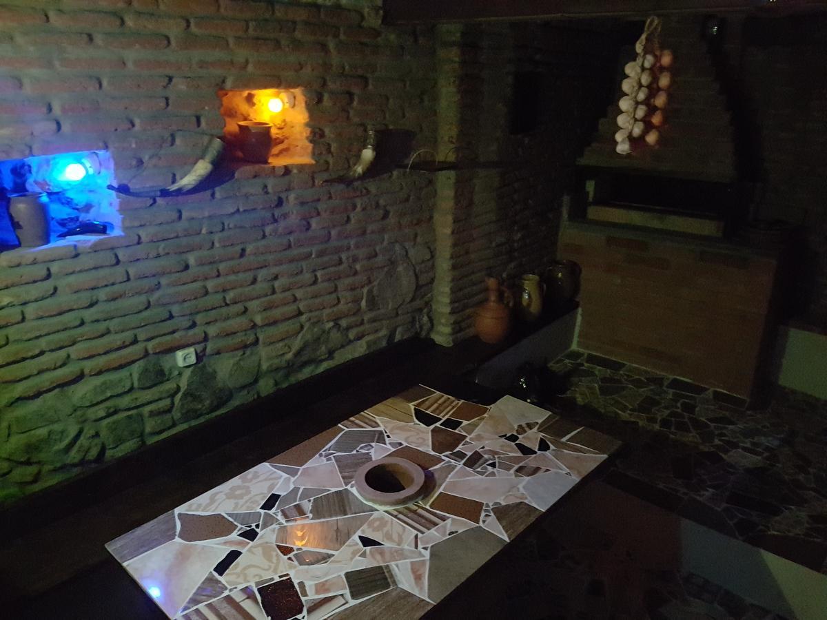 Guest House Zemeli Tbilisi Exteriör bild